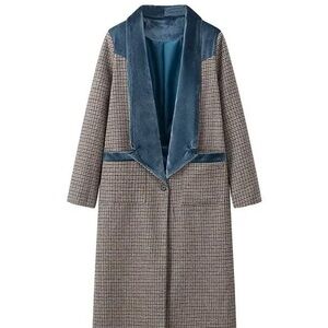 Stylish Long Plaid Coat with Blue Accents